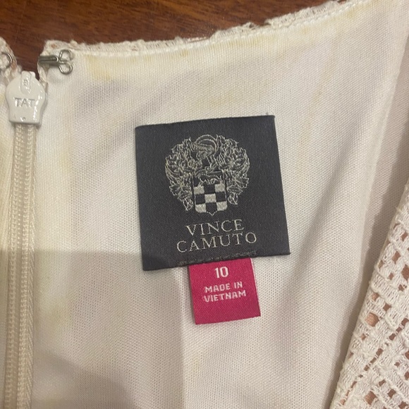 MIDI crochet white dress with tan lining size 10 Vince Camuto - Picture 5 of 7